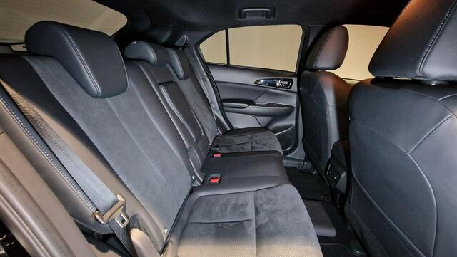 Mitsubishi ECLIPSE Cross 2.4 PHEV Business Executive