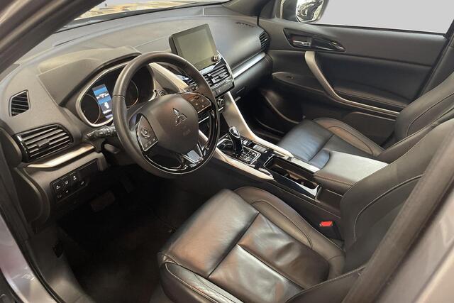 Mitsubishi ECLIPSE Cross 2.4 PHEV Instyle Leer, Panorama dak, dodehoek detectie
