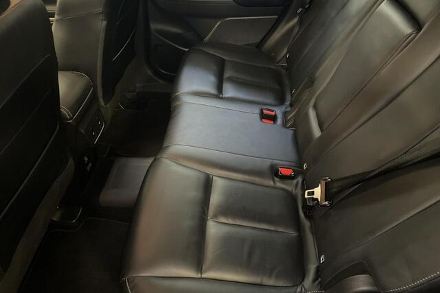 Mitsubishi ECLIPSE Cross 2.4 PHEV Instyle Leer, Panorama dak, dodehoek detectie