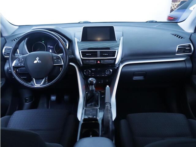 Mitsubishi ECLIPSE Cross 1.5 DI-T Pure Clima/Navi/Camera/Trekhaak