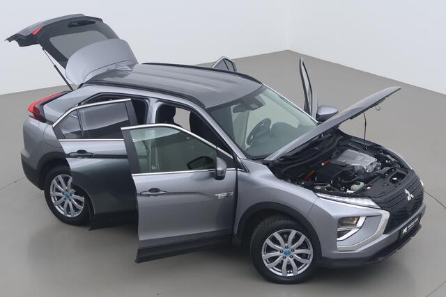 Mitsubishi ECLIPSE Cross 2.4 PHEV Intense | Stoelverwarming | Camera | Getint Glas | Apple Carplay