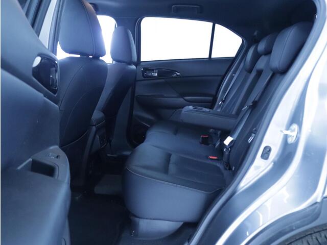 Mitsubishi ECLIPSE Cross 2.4 PHEV Instyle | Navigatie | Panoramadak | Trekhaak