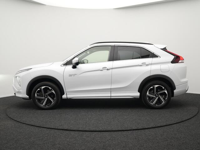 Mitsubishi ECLIPSE Cross 2.4 Business Intense+ Plug In Hybrid Dealer O.H. PHEV | Alcantara Sportstoelen Verwarmd | Adaptive Cruise | Navigatie | 360 Camera | Apple Carplay | Stoel & Stuurverwarming | DAB |