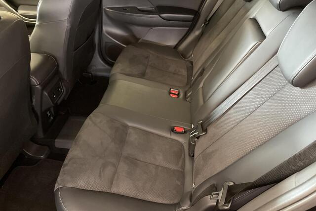 Mitsubishi ECLIPSE Cross 2.4 PHEV First Edition Trekhaak
