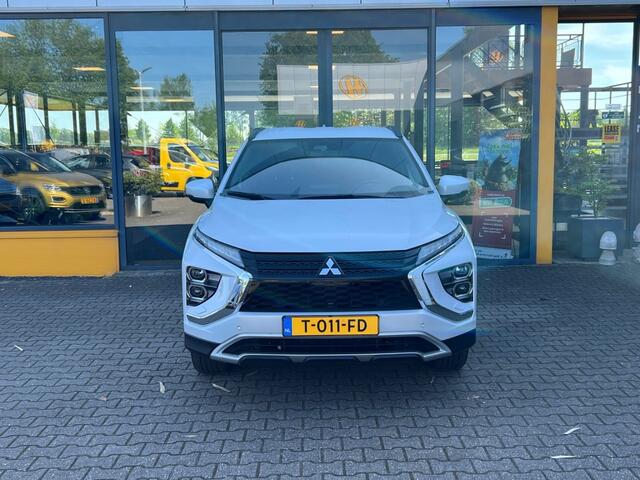 Mitsubishi ECLIPSE 2.4 PHEV Intens Plus - Navi - Camera