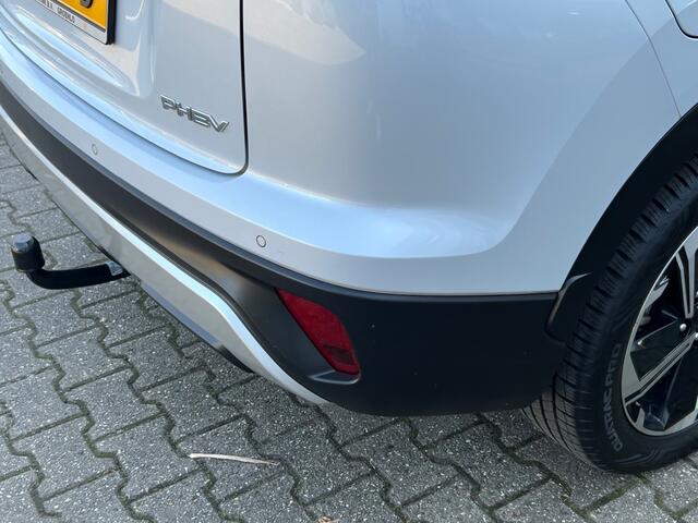 Mitsubishi ECLIPSE 2.4 PHEV Intens Plus - Navi - Camera