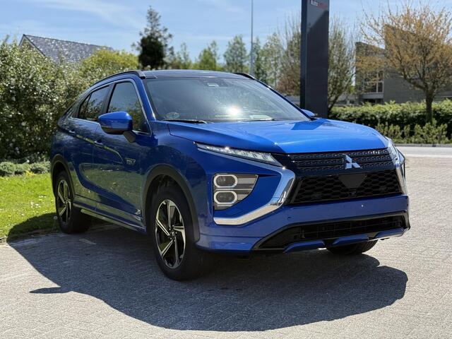 Mitsubishi ECLIPSE Cross 2.4 PHEV Instyle ACC | Pano | PDC V+A