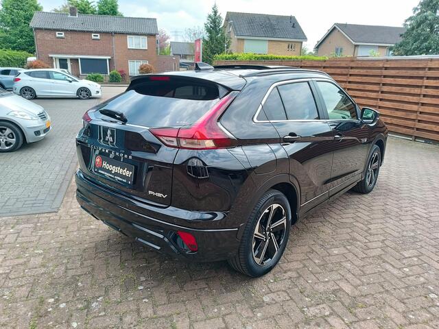 Mitsubishi ECLIPSE Cross 2.4 PHEV Prestige, schuifdak, leer, adapt. cruise