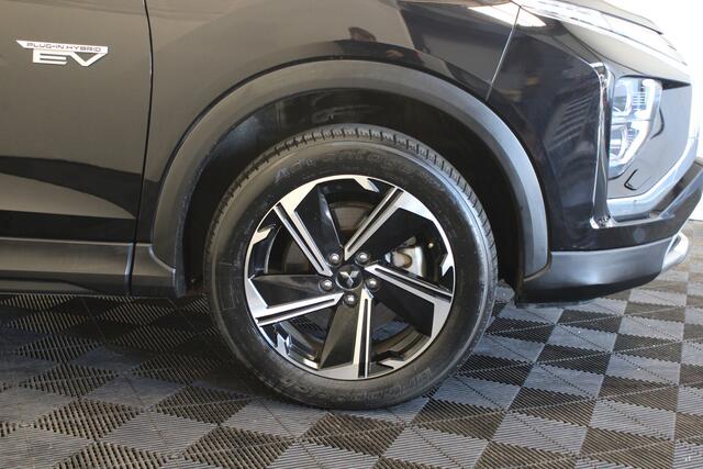Mitsubishi ECLIPSE Cross 2.4 PHEV Intense+