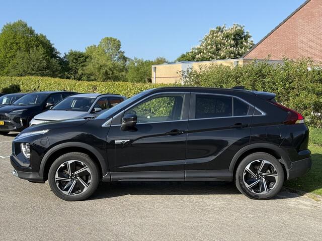 Mitsubishi ECLIPSE Cross 2.4 PHEV Intense+ HUD