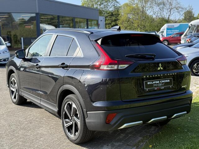 Mitsubishi ECLIPSE Cross 2.4 PHEV Intense+ HUD