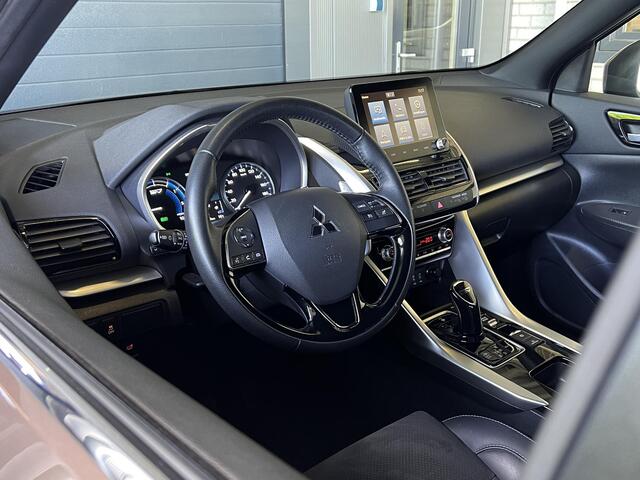 Mitsubishi ECLIPSE Cross 2.4 PHEV Intense+