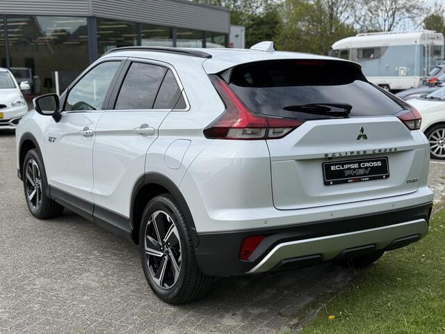 Mitsubishi ECLIPSE Cross 2.4 PHEV Intense+ Keyless | LED | Cruise