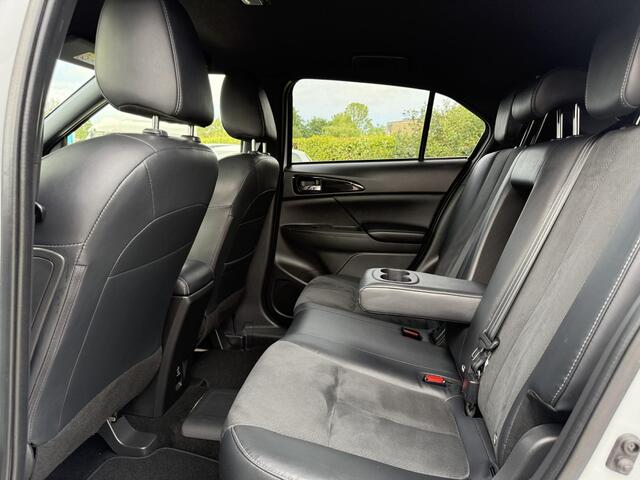 Mitsubishi ECLIPSE Cross 2.4 PHEV Intense+ Keyless | LED | Cruise