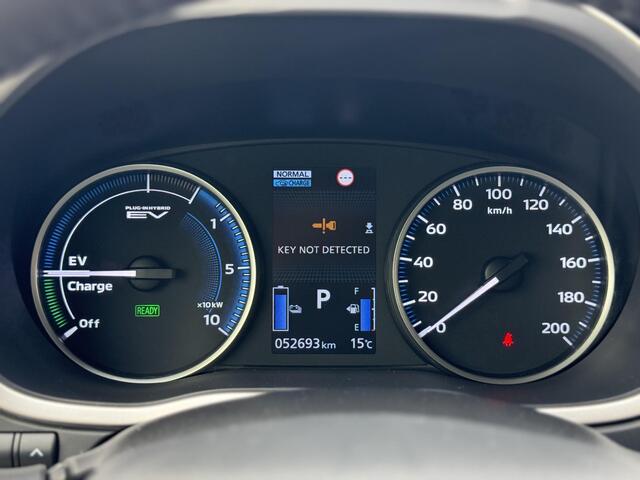 Mitsubishi ECLIPSE Cross 2.4 PHEV Intense+ Keyless | LED | Cruise