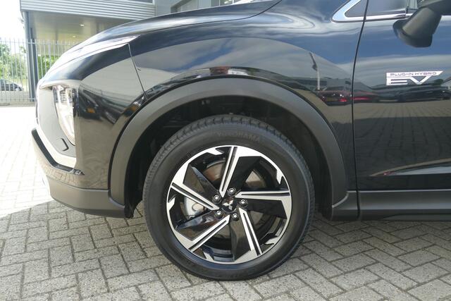 Mitsubishi ECLIPSE Cross 2.4 PHEV Intense+