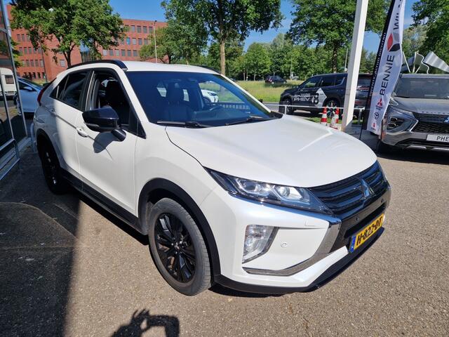 Mitsubishi ECLIPSE 1.5 DI-T Black Edition | Trekhaak | Leder