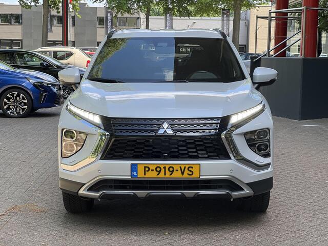 Mitsubishi ECLIPSE Cross 2.4 PHEV Intense+ | Trekhaak |