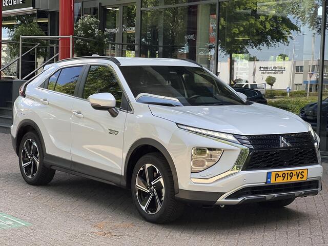 Mitsubishi ECLIPSE Cross 2.4 PHEV Intense+ | Trekhaak |