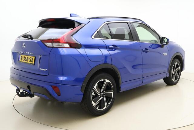 Mitsubishi ECLIPSE Cross 2.4 PHEV Prestige Hybrid Automaat | Navigatie | Trekhaak | Camera | Climate Control | Stoel-Stuurverwarming | Weinig Kilometers