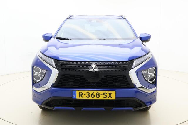 Mitsubishi ECLIPSE Cross 2.4 PHEV Prestige Hybrid Automaat | Navigatie | Trekhaak | Camera | Climate Control | Stoel-Stuurverwarming | Weinig Kilometers