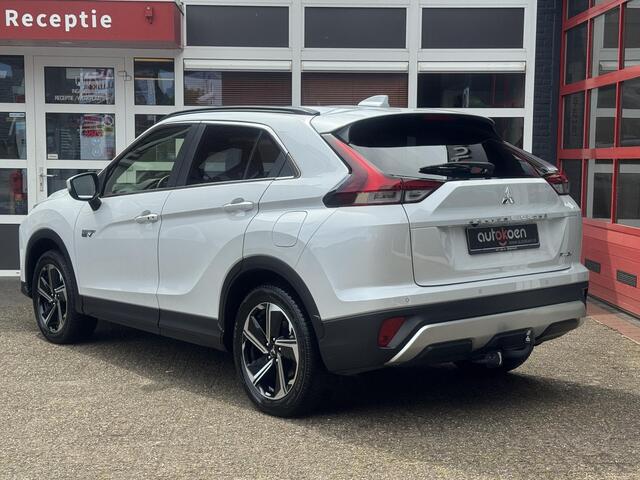 Mitsubishi ECLIPSE Cross 2.4 PHEV Intense+ *TREKHAAK/4X4*