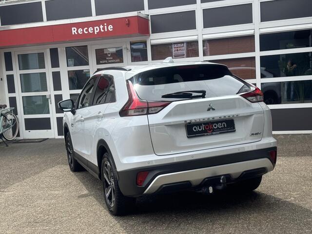 Mitsubishi ECLIPSE Cross 2.4 PHEV Intense+ *TREKHAAK/4X4*