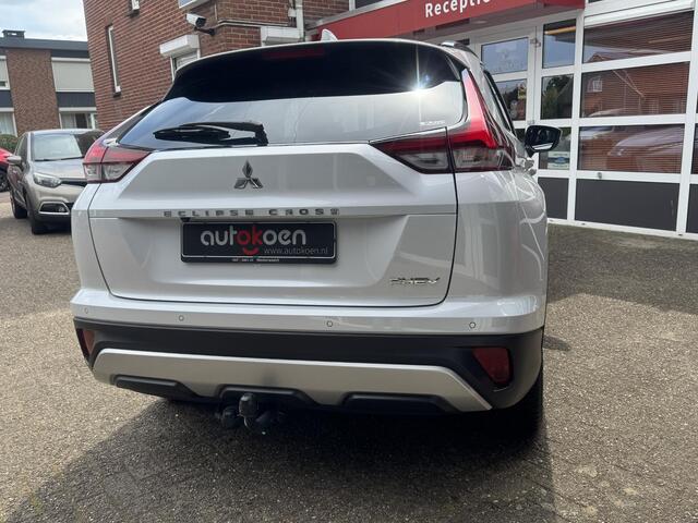 Mitsubishi ECLIPSE Cross 2.4 PHEV Intense+ *TREKHAAK/4X4*