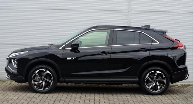 Mitsubishi ECLIPSE Cross PHEV 2.4 INTENSE PLUS 4WD | PLUG IN HYBRID | TREKHAAK 1500KG | ALL SEASON BANDEN | FABRIEKGARANTIE TOT 10-06-2030* | ALL IN RIJKLAARPRIJS