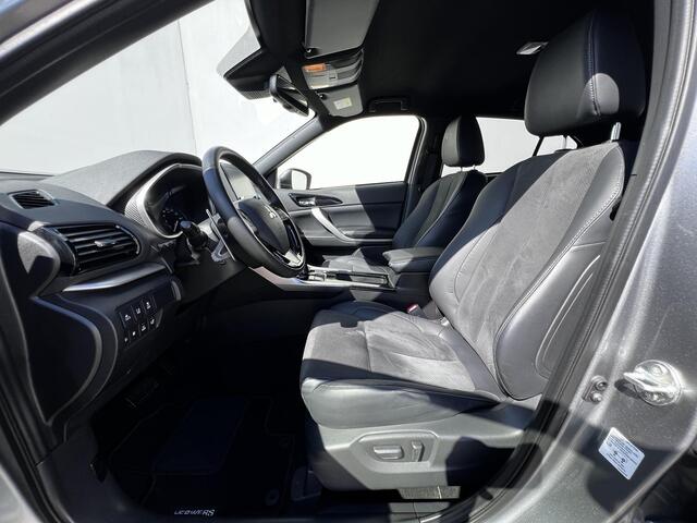 Mitsubishi ECLIPSE Cross 2.4 PHEV Executive S-AWC 4WD Automaat / Dealer onderhouden / EAER bereik 45 km / Navi / Cam 360° / Apple Carplay Android / Adapt. CC / Stuur-, stoel- en achterbankverwarming /