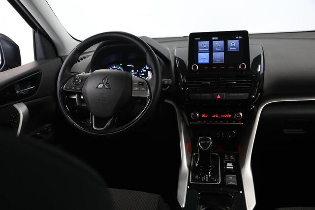 Mitsubishi ECLIPSE Cross 2.4 PHEV Intense | Trekhaak | Climate | All-season banden