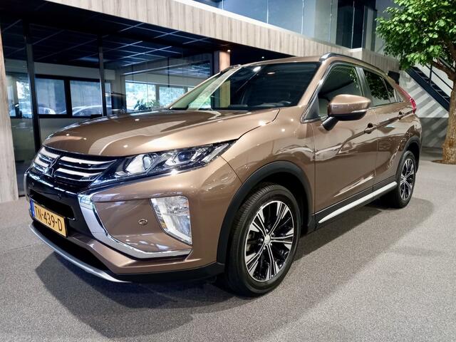 Mitsubishi ECLIPSE Cross 1.5 DI-T Intense Automaat | Camera | Trekhaak | Navigatie | Airco