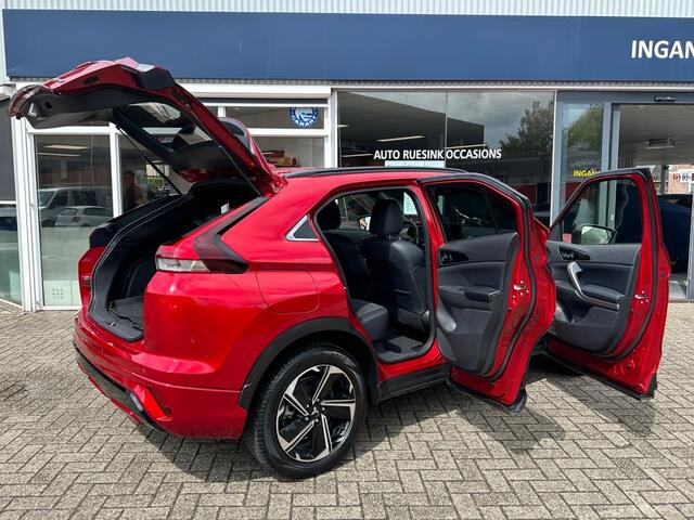 Mitsubishi ECLIPSE 2.4 PHEV INTENSE+