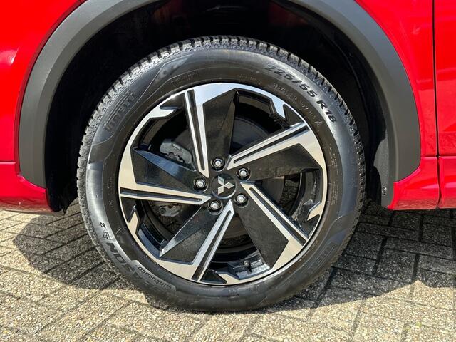 Mitsubishi ECLIPSE 2.4 PHEV INTENSE+