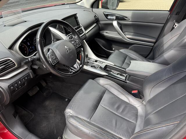 Mitsubishi ECLIPSE Cross 1.5 DI-T 4WD Instyle / Automaat / Trekhaak / Navigatie / Cruise Control Adaptief / Camera/ Bluetooth / Climate Control / Stuur&Stoel verwarming