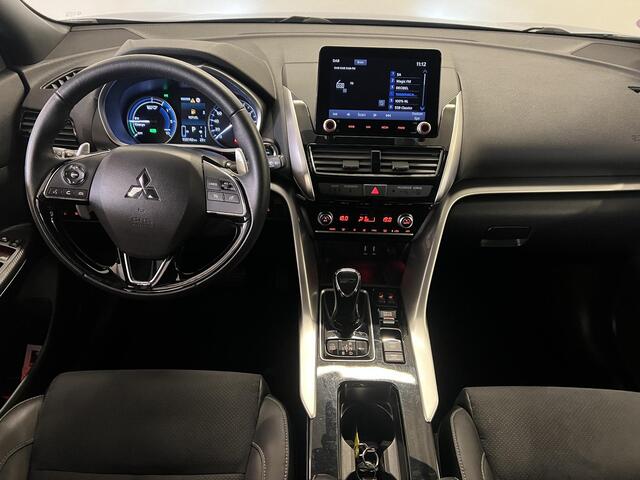 Mitsubishi ECLIPSE Cross 2.4 PHEV Instyle | Navigatie | Achteruitrijcamera | Stoelverwarming |