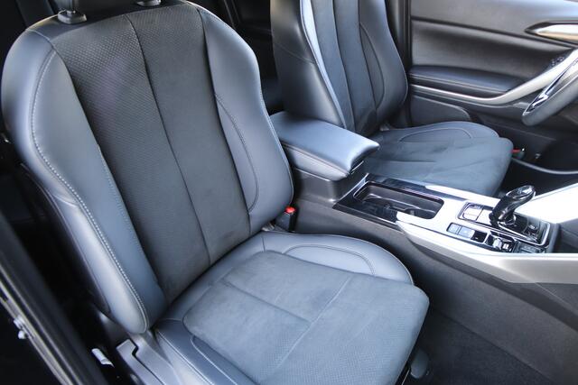 Mitsubishi ECLIPSE Cross 2.4 PHEV Business Executive NL-Auto, Adaptive Cr, LED