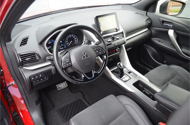 Mitsubishi ECLIPSE Cross PHEV 2.4 BLACK EDITION 4WD | PLUG IN HYBRIDE | ADAPTIEF CRUISE | 360 CAMERA | BLACK EDITION | ALL SEASON BANDEN | FABRIEKGARANTIE TOT 19-08-2030* | ALL IN RIJKLAAPRIJS