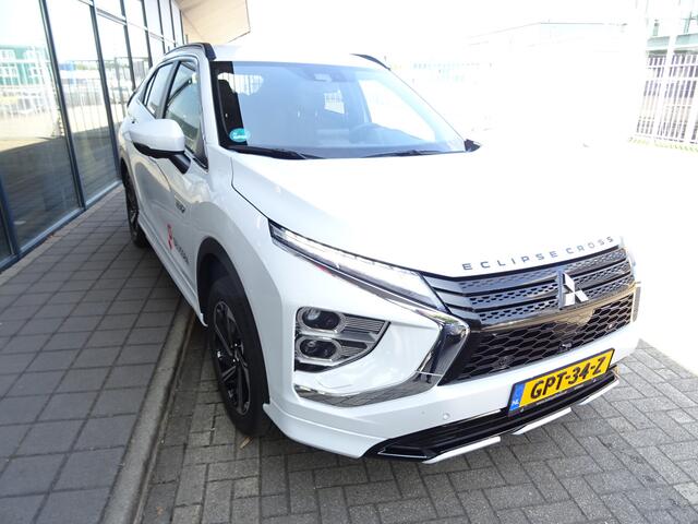 Mitsubishi ECLIPSE Cross 2.4 PHEV Executive | 4WD | AUTOMAAT | 188 PK |