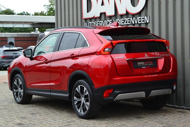 Mitsubishi ECLIPSE 1.5 DI-T Instyle Camera/LED/18'' inch/Carplay