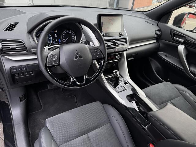 Mitsubishi ECLIPSE Cross 2.4 PHEV Executive | Stuur- + Stoelverwarming | Dodehoek Detectie | Adapt. Cruise Control | 360° Camera | Rijklaarprijs!