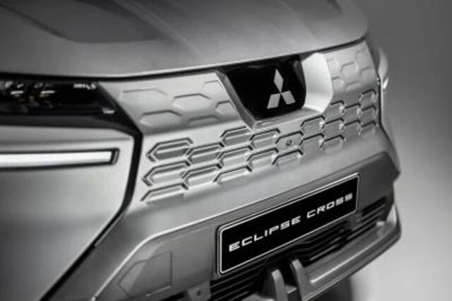 Mitsubishi ECLIPSE Cross EV 87 kWh Intense / Nieuw Model! / 100% Elektrisch / 621 KM WLTP / 1.100 KG Trekgewicht / Afbeeldingen Kunnen Afwijken Van De Werkelijke Uitvoering /