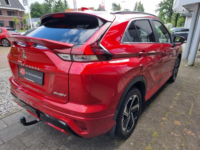 Mitsubishi ECLIPSE Cross 2.4 PHEV Intense Plus | Ad. Cruise | Super Uitvoering | Zeer nette staat!