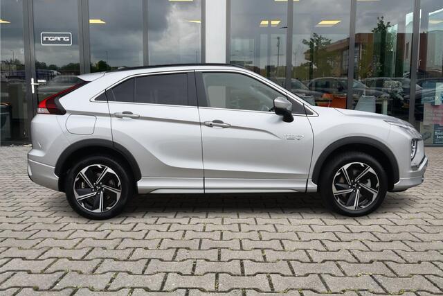 Mitsubishi ECLIPSE Cross 2.4 PHEV Intense+ | 360 Camera | ACC | Winter Pakket |