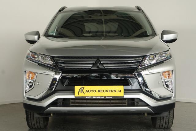 Mitsubishi ECLIPSE Cross 1.5 DI-T Intense / LED / Cam / HUD / CarPlay / Clima