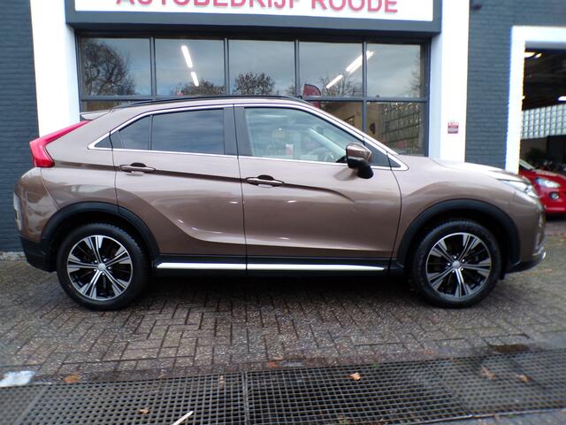 Mitsubishi ECLIPSE Cross 1.5 DI-T Vol Extra's 1e EIGENAAR,TOP STAAT,LEDER , PANORAMA DAK!