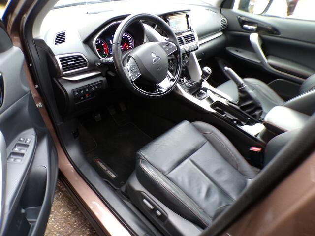 Mitsubishi ECLIPSE Cross 1.5 DI-T Vol Extra's 1e EIGENAAR,TOP STAAT,LEDER , PANORAMA DAK!