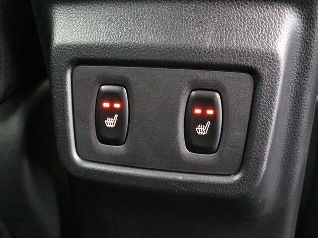 Mitsubishi ECLIPSE Cross 2.4 PHEV Business Executive | Stoel verwarming voor en achter | 360 graden Camera | 1500kg geremd |