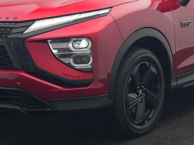 Mitsubishi ECLIPSE Cross 2.4 Black Edition Plug In Hybrid 188pk Dealer O.H. PHEV | Trekhaak Afn. | 360 Camera | Adaptive Cruise | Sportstoelen & Stuur Verwarmd | Navigatie Via TomTom | Apple Carplay | Keyless | Blis | DAB |