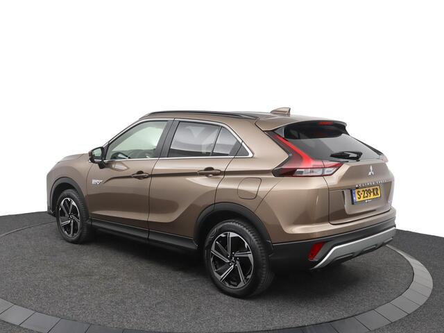 Mitsubishi ECLIPSE Cross 2.4 PHEV Instyle | Navigatie | Parkeercamera | BOVAG Garantie